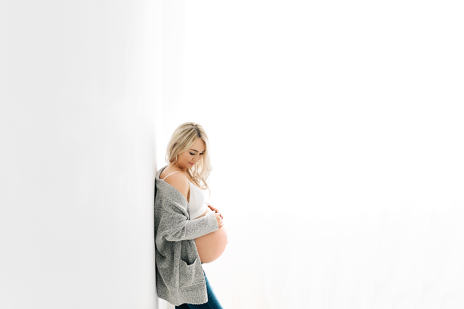 maternity pregnancy photography Hertfordshire | Little White ...
